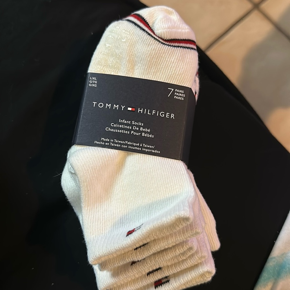 Tommy Hilfiger infant baby toddler socks 12-24 months